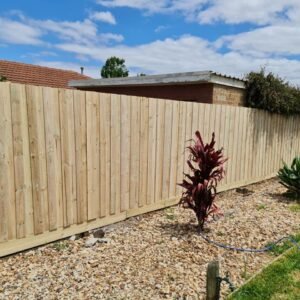 Timber Fence (Per Meter) – Premium Hardwood & Treated Pine | 5Star Fencing & Decking Supplies Melbourne